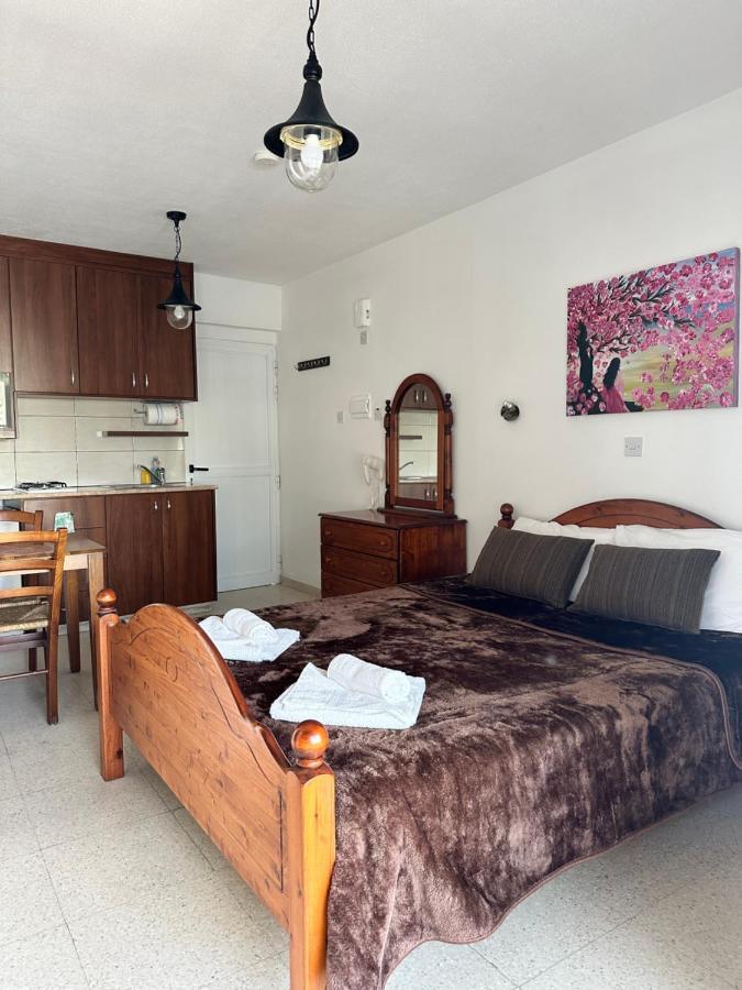 Estia Vasilis Manoli Apartamento Agia Napa Exterior foto