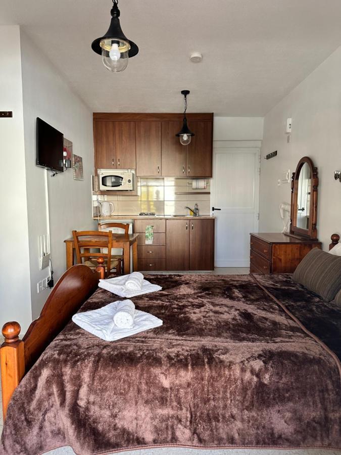 Estia Vasilis Manoli Apartamento Agia Napa Exterior foto