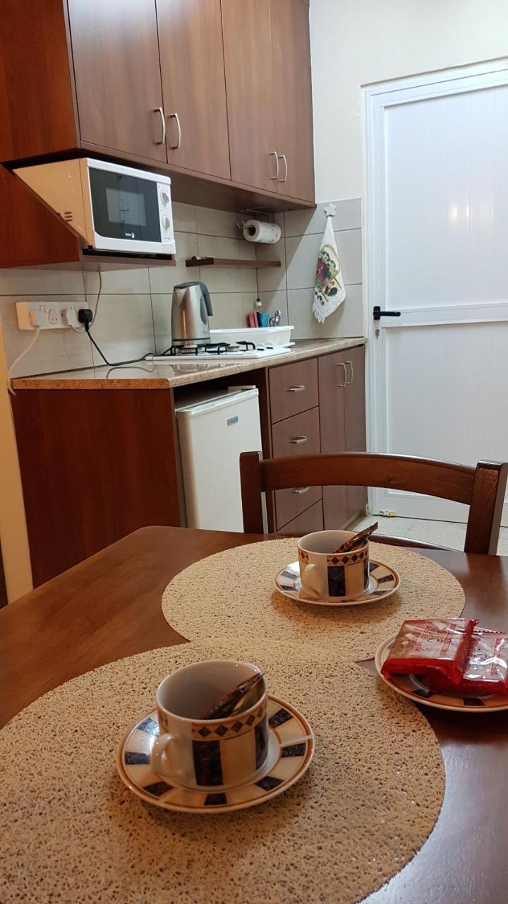 Estia Vasilis Manoli Apartamento Agia Napa Exterior foto
